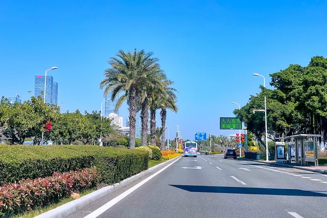Island Ring Road & Beaches in Xiamen